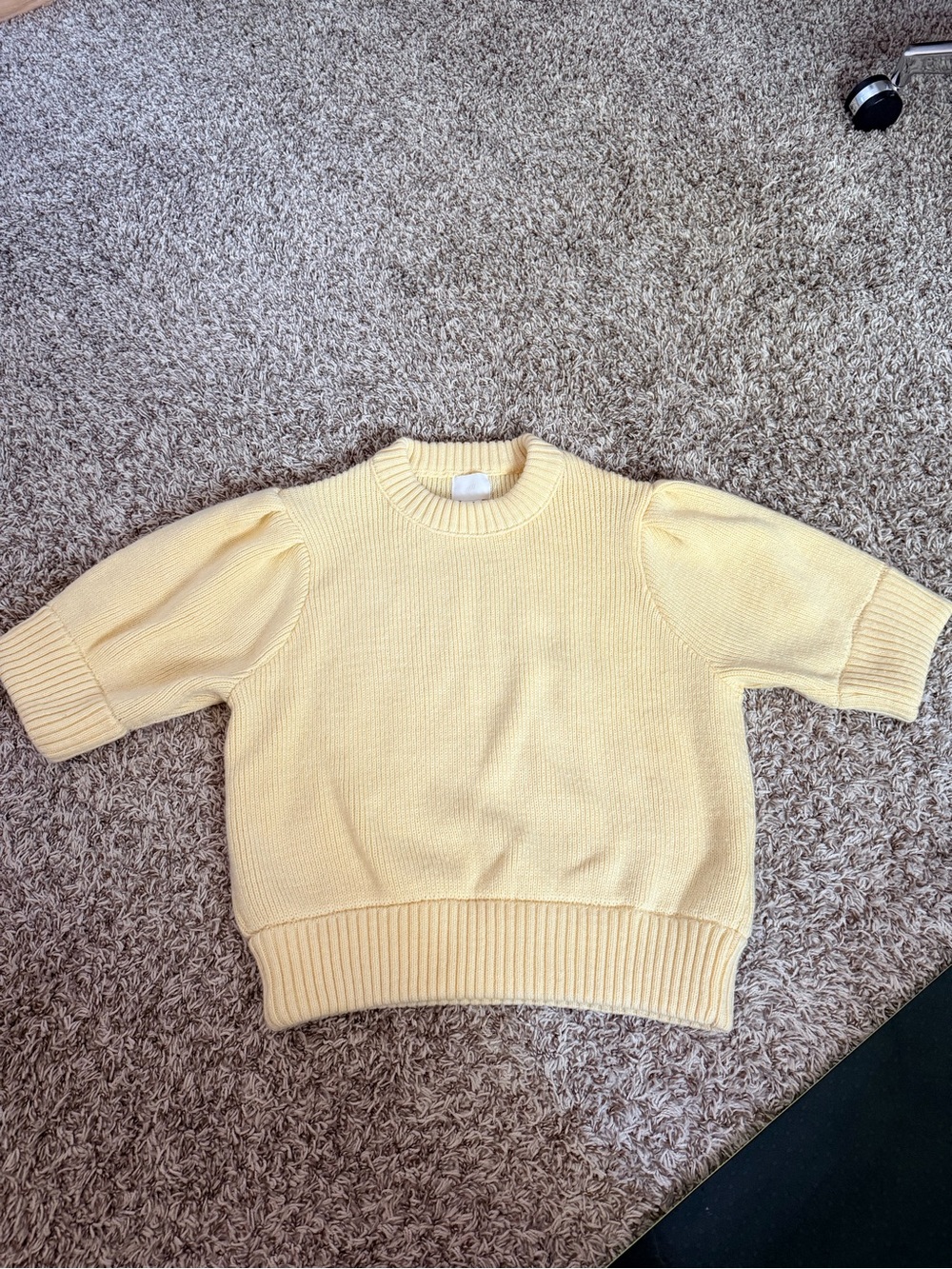 EUC! H&M Sweater M